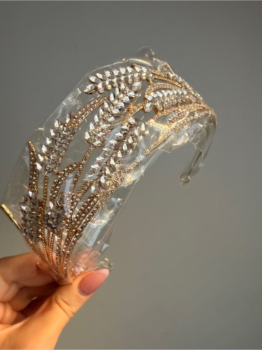 Gold Crystal Leaf Headband - Elegant Women’s Hair Accessory